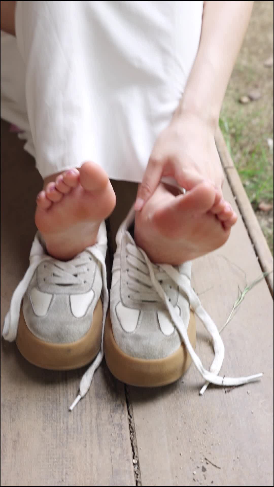 图片[4]-MZSOCK_爱美足_No.281_杏儿_121P1V_2.23GB - aifuli.cc-aifuli.cc