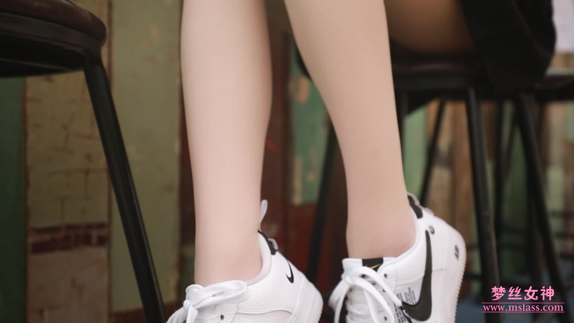 MSLASS梦丝女神_2019_05_02_NO.012_苏沐_笔直细腿_70_2P1V_1.19GB - aifuli.cc-aifuli.cc