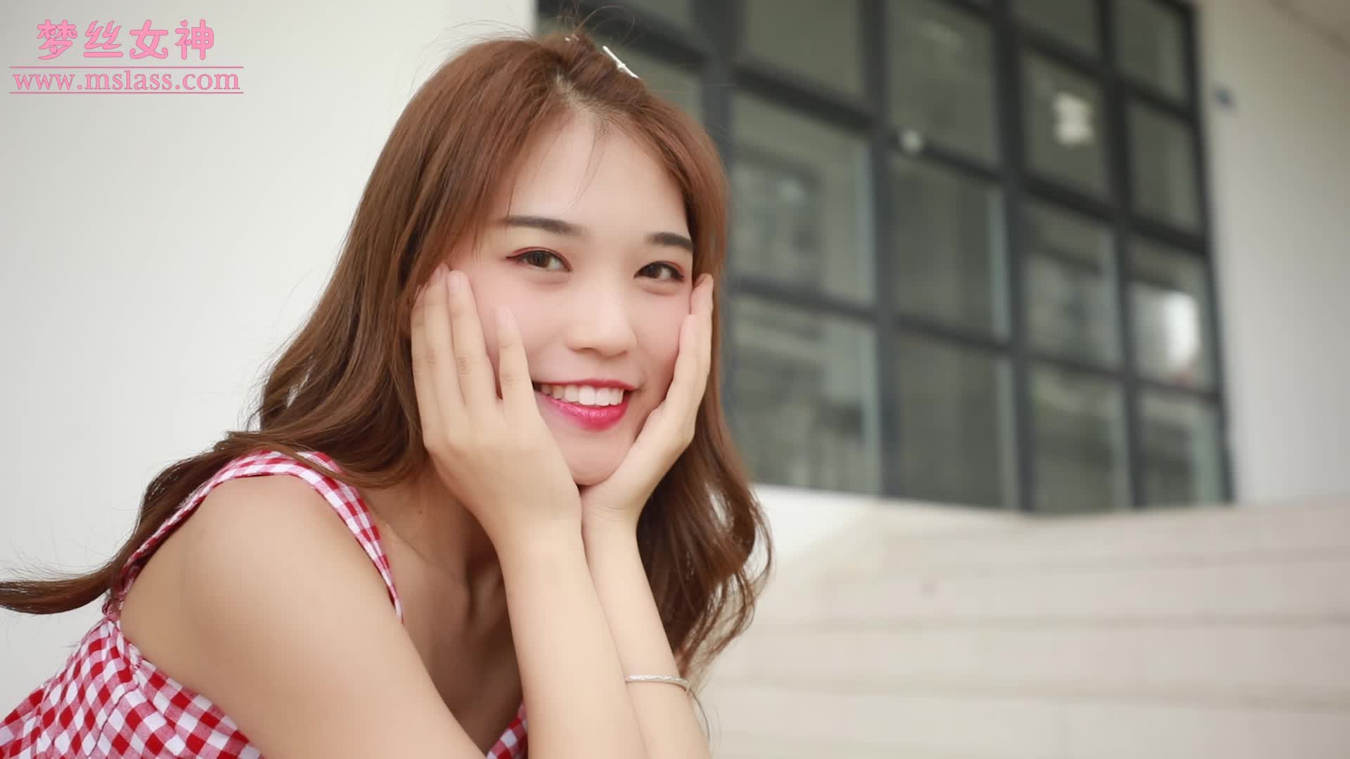 MSLASS梦丝女神_2019_06_11_NO.038_笑笑_甜甜的袜_75_1P1V_840MB-aifuli.cc