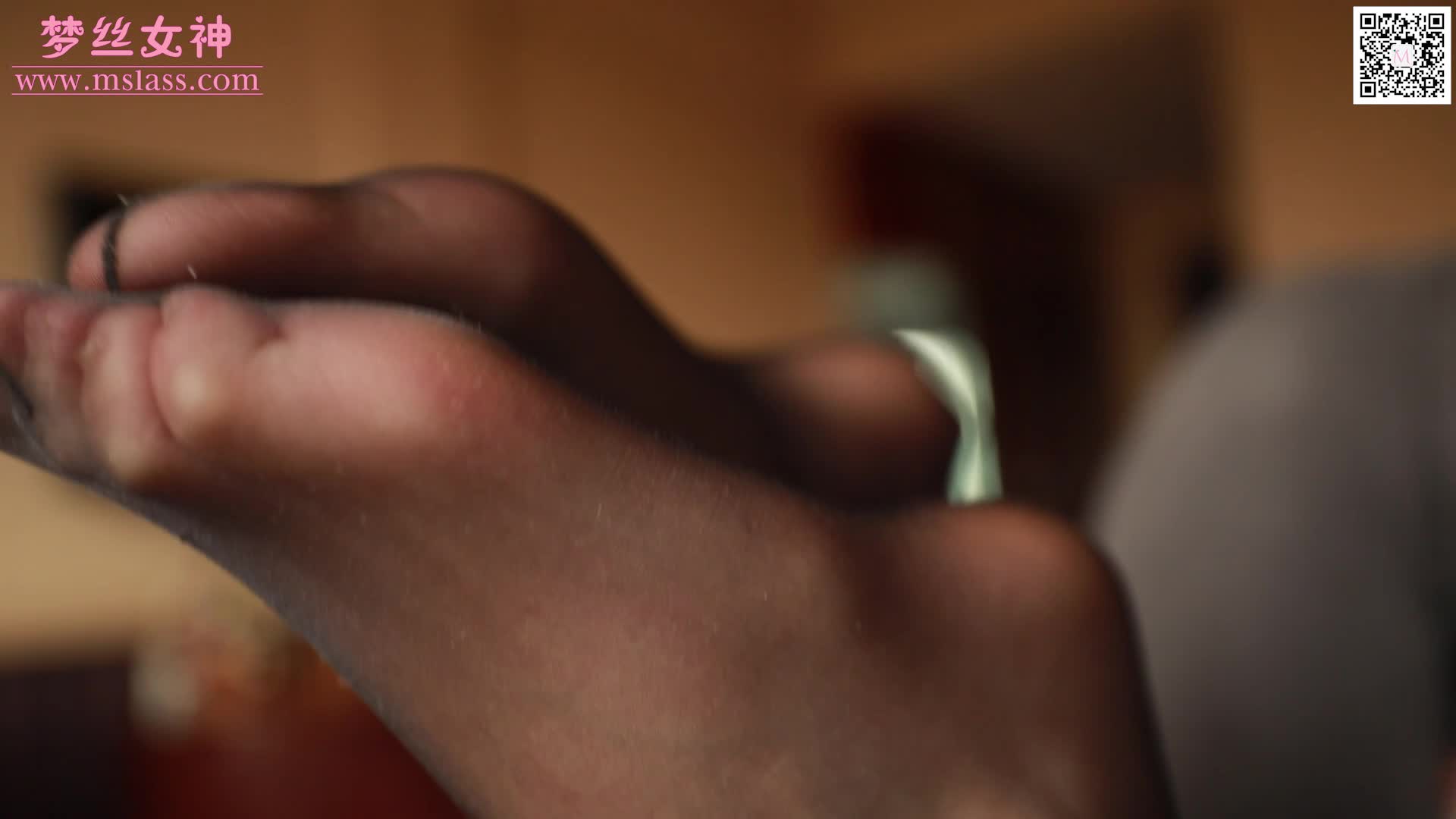 图片[4]-MSLASS梦丝女神_2019_10_12_NO.063_乔儿_回忆的校服_黑色版_78_1P1V_1.24GB - aifuli.cc-aifuli.cc