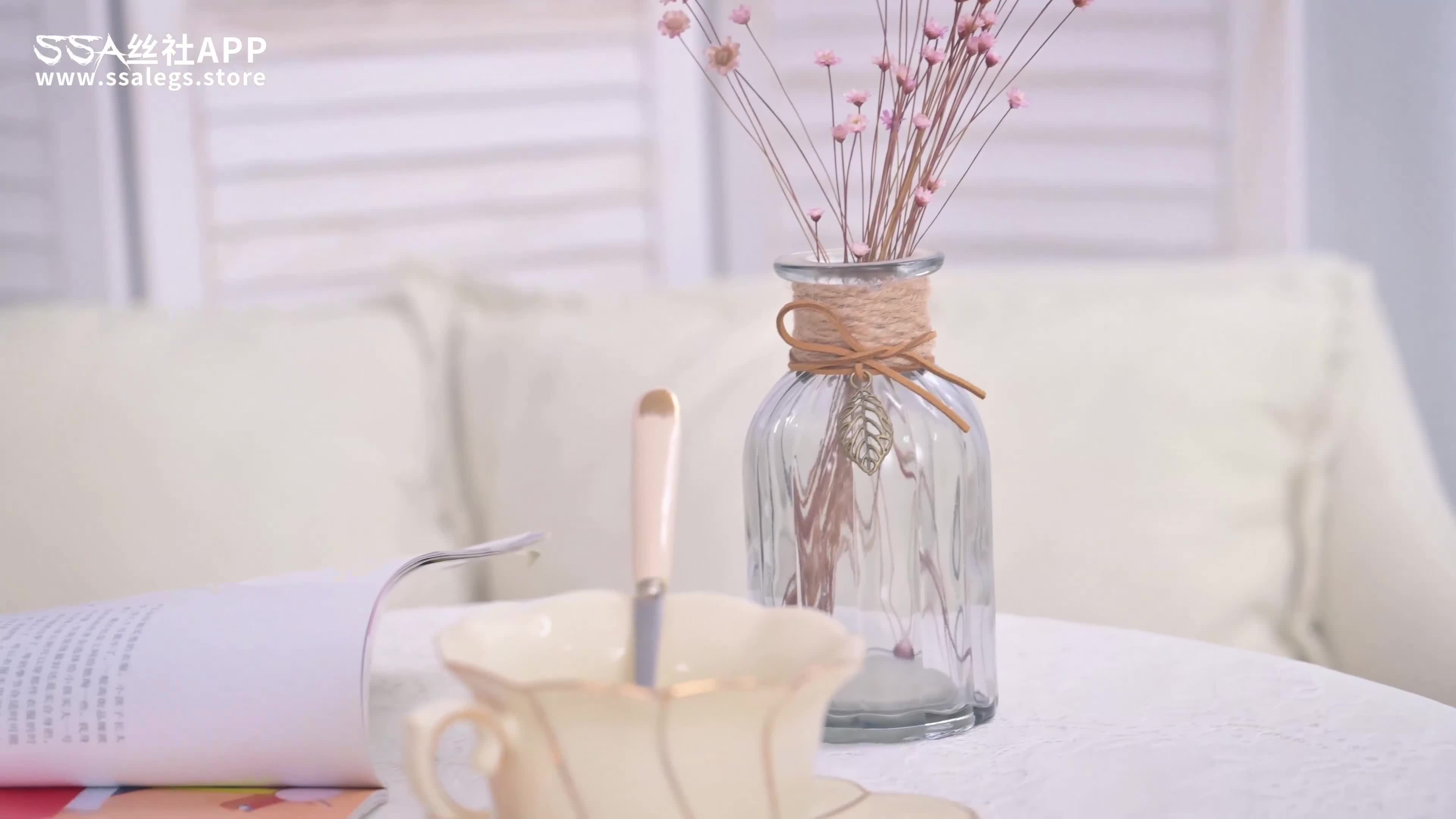 SSA丝社_短片_NO.082_雪儿_CdR闪亮菱格纹丝袜_1V_283.5M - aifuli.cc-aifuli.cc