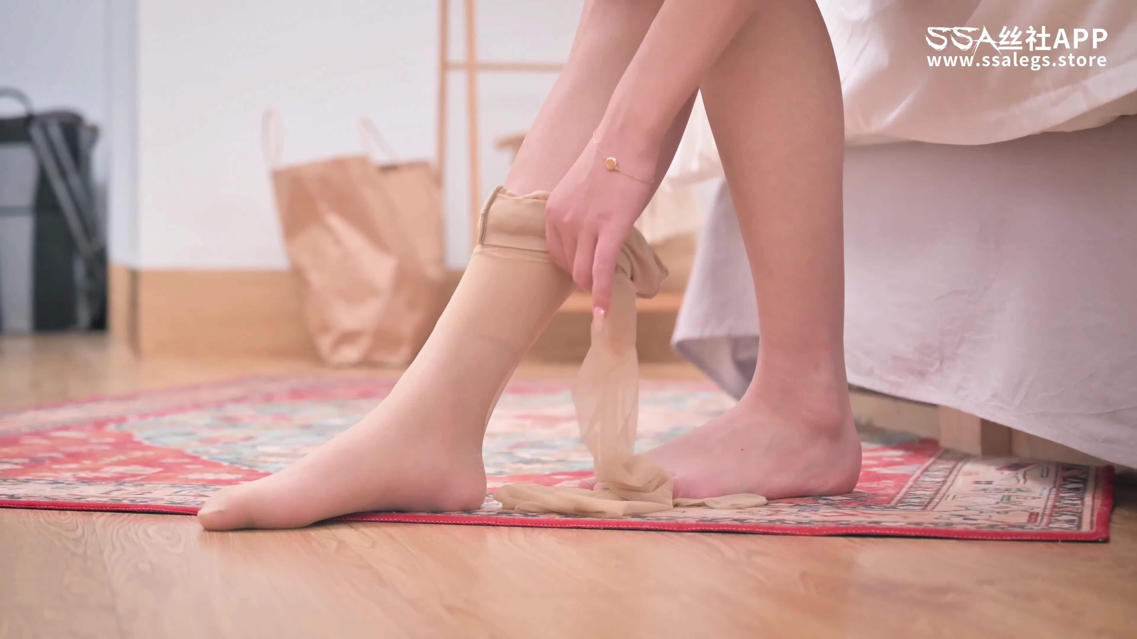 SSA丝社_短片_NO.098_素素_SK丝袜试穿_1V_631.6M - aifuli.cc-aifuli.cc