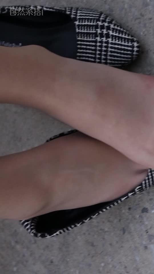 图片[4]-SiHua思话_SH032_珺洁_废墟上发现旗袍美女_珺洁_95P_2V_474M - aifuli.cc-aifuli.cc