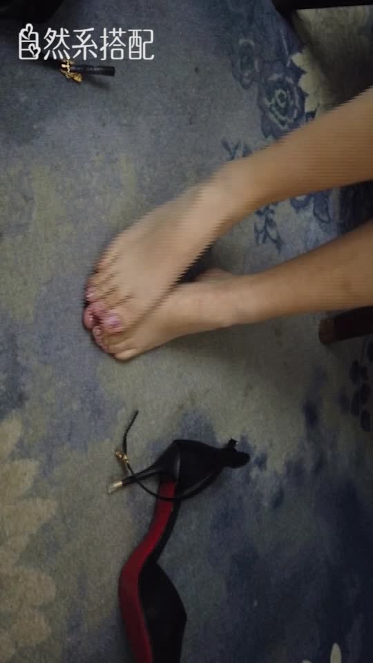 图片[4]-SiHua思话_SH042_可乐_空姐下班后的约会_89P_2V_1.35G_1 - aifuli.cc-aifuli.cc