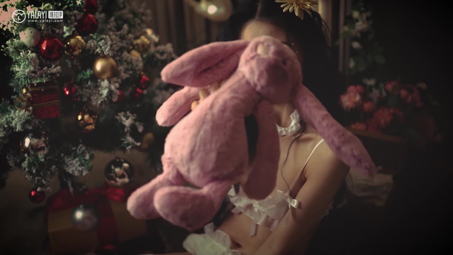 YALAYI雅拉伊_视频_2019.01.07_V010_圣诞女皇_凉儿_1V_124M - aifuli.cc-aifuli.cc