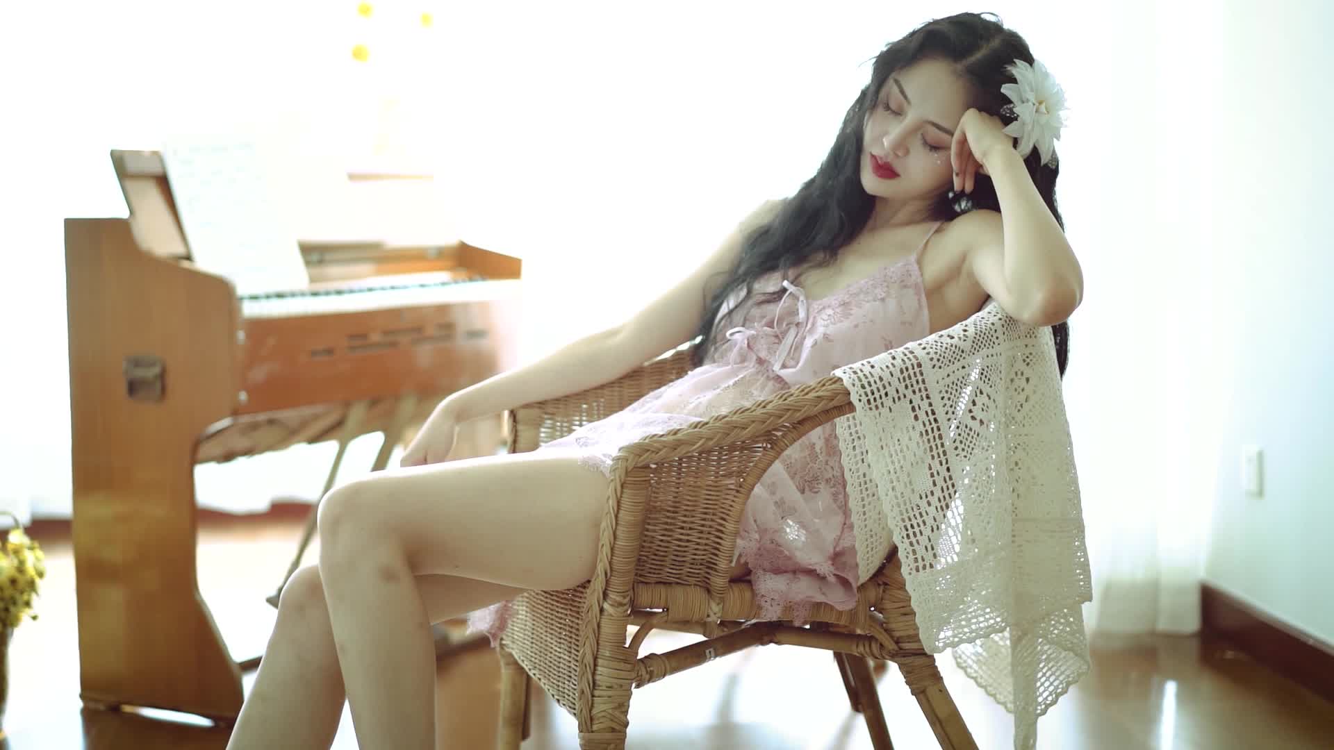 图片[5]-YALAYI雅拉伊_视频_2019.01.14_V011_橘色的暖阳花_凉儿_1V_124M - aifuli.cc-aifuli.cc