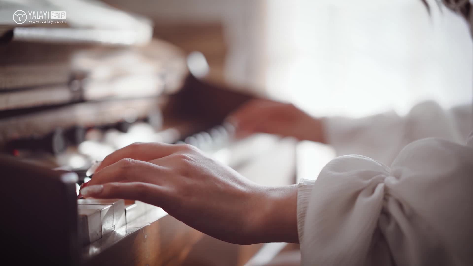 图片[3]-YALAYI雅拉伊_视频_2019.01.28_V013_画中伊人_项兴咏_1V_137M - aifuli.cc-aifuli.cc