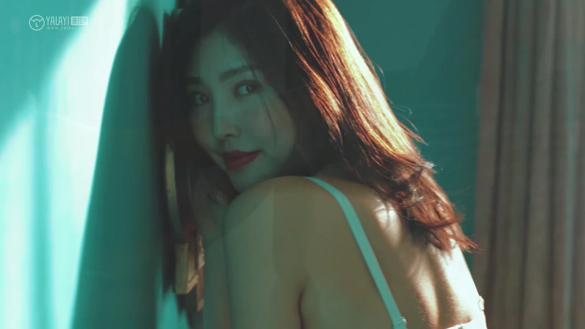 图片[4]-YALAYI雅拉伊_视频_2019.04.12_V026_春光无限_楚薇_1V_141M - aifuli.cc-aifuli.cc