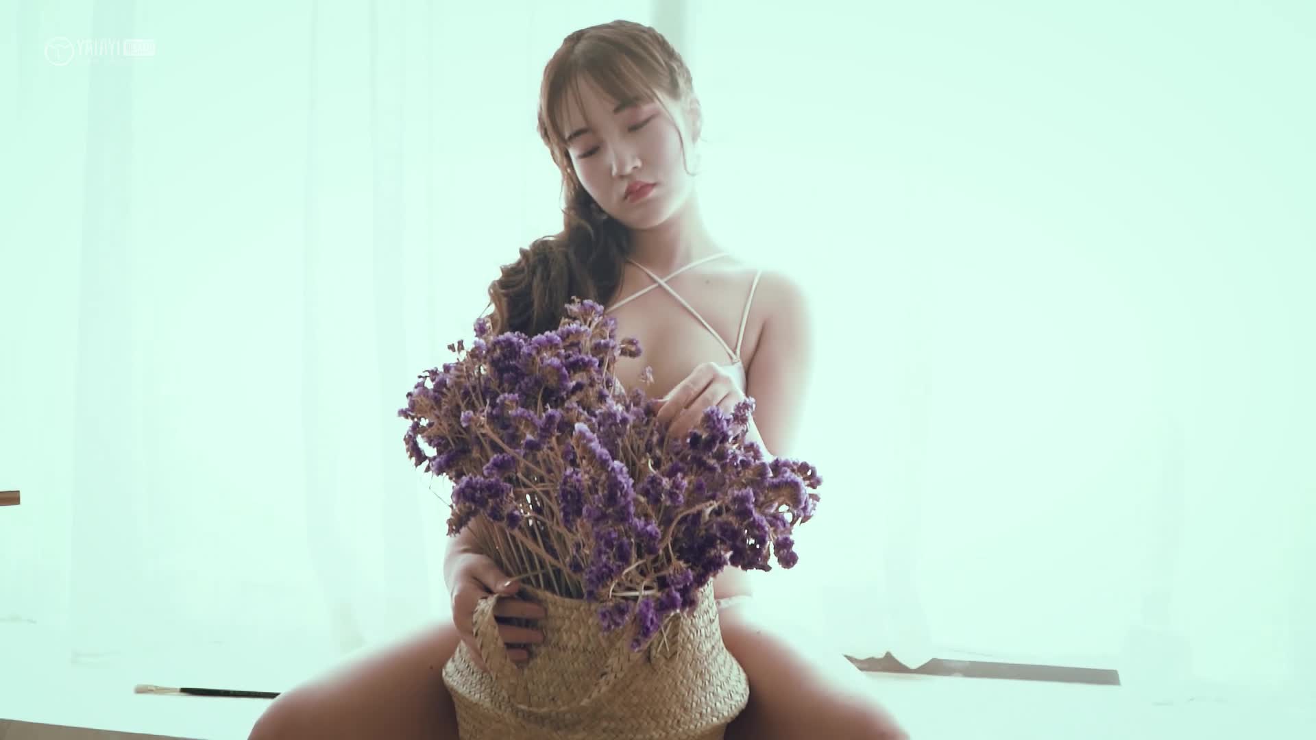 图片[5]-YALAYI雅拉伊_视频_2019.04.29_V035_自画像_顾盼兮_1V_142M - aifuli.cc-aifuli.cc