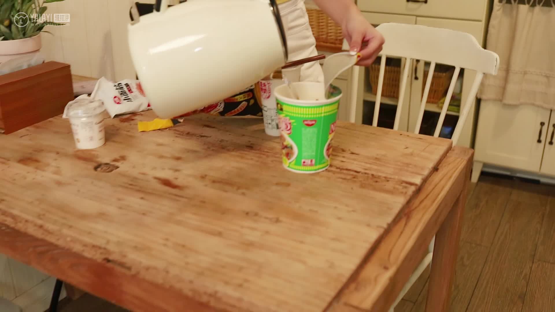 图片[5]-YALAYI雅拉伊_视频_2020.11.27_V152_青涩回忆_小乔_1V_171MB - aifuli.cc-aifuli.cc