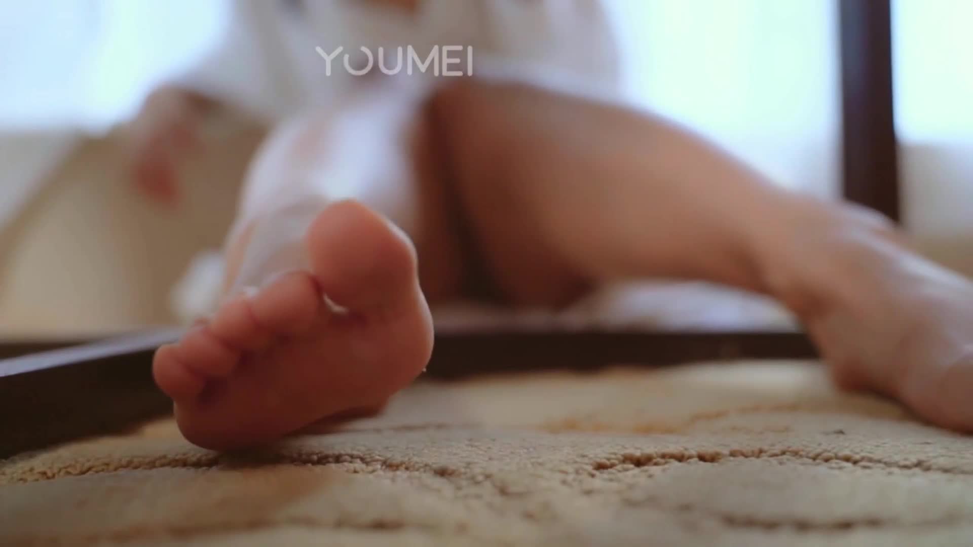 YouMei尤美_视频_2018.12.18_NO.144_长发妩媚娘_何嘉颖_1V_115M - aifuli.cc-aifuli.cc