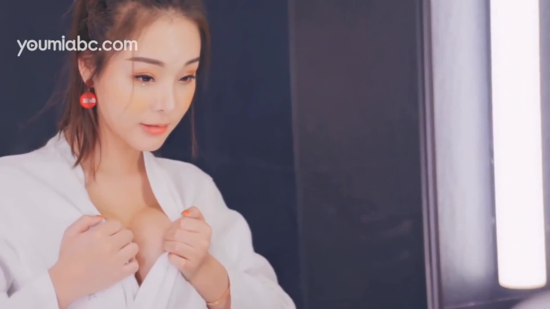 YouMei尤美_视频_2019.07.17_NO.233_圆圆戏水_陈圆圆_1V_112MB - aifuli.cc-aifuli.cc