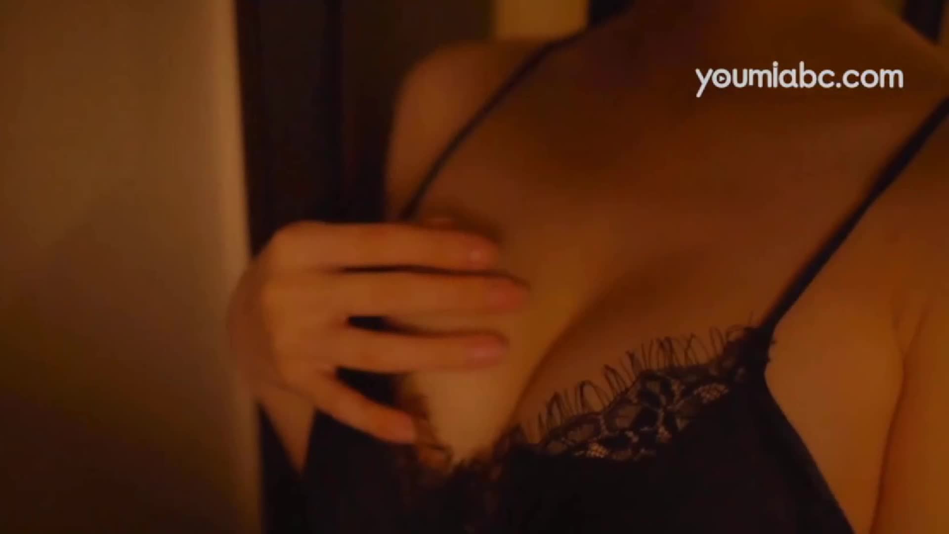 图片[2]-YouMei尤美_视频_2019.08.29_NO.292_红色高跟鞋_李纤纤_1V_137MB - aifuli.cc-aifuli.cc