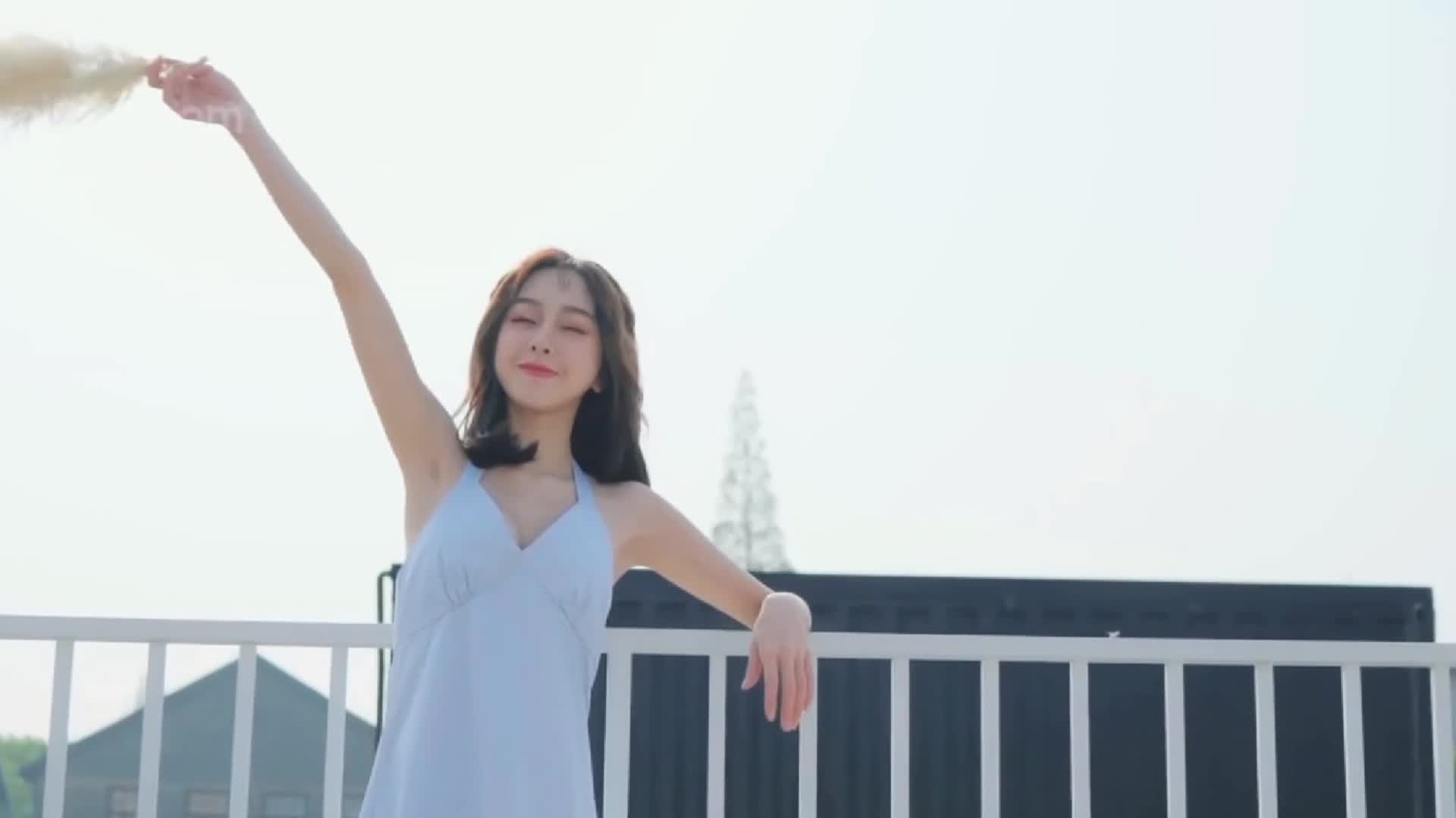 图片[3]-YouMei尤美_视频_2019.09.16_NO.339_人间四月天_李纤纤_1V_158MB - aifuli.cc-aifuli.cc