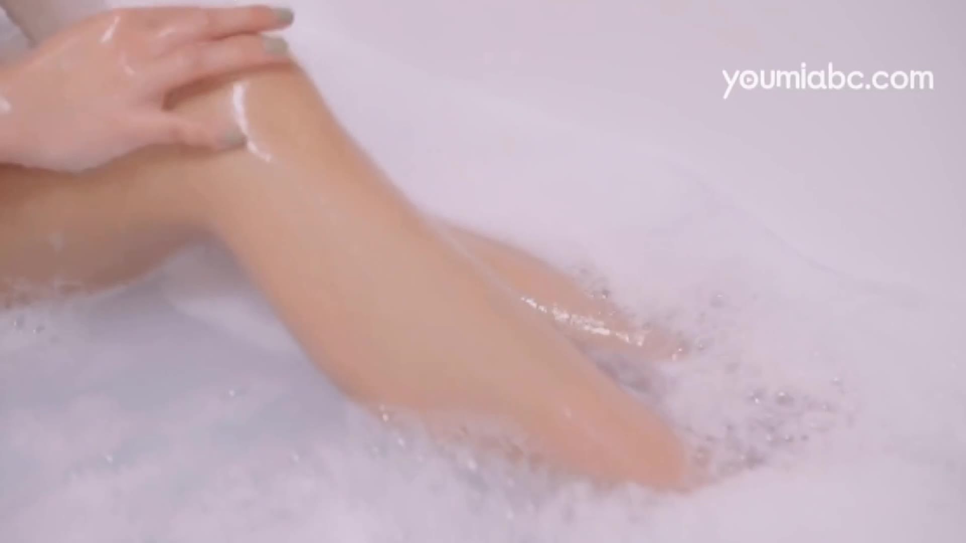 图片[5]-YouMei尤美_视频_2019.09.20_NO.363_浴室春情_何嘉颖_1V_200MB - aifuli.cc-aifuli.cc