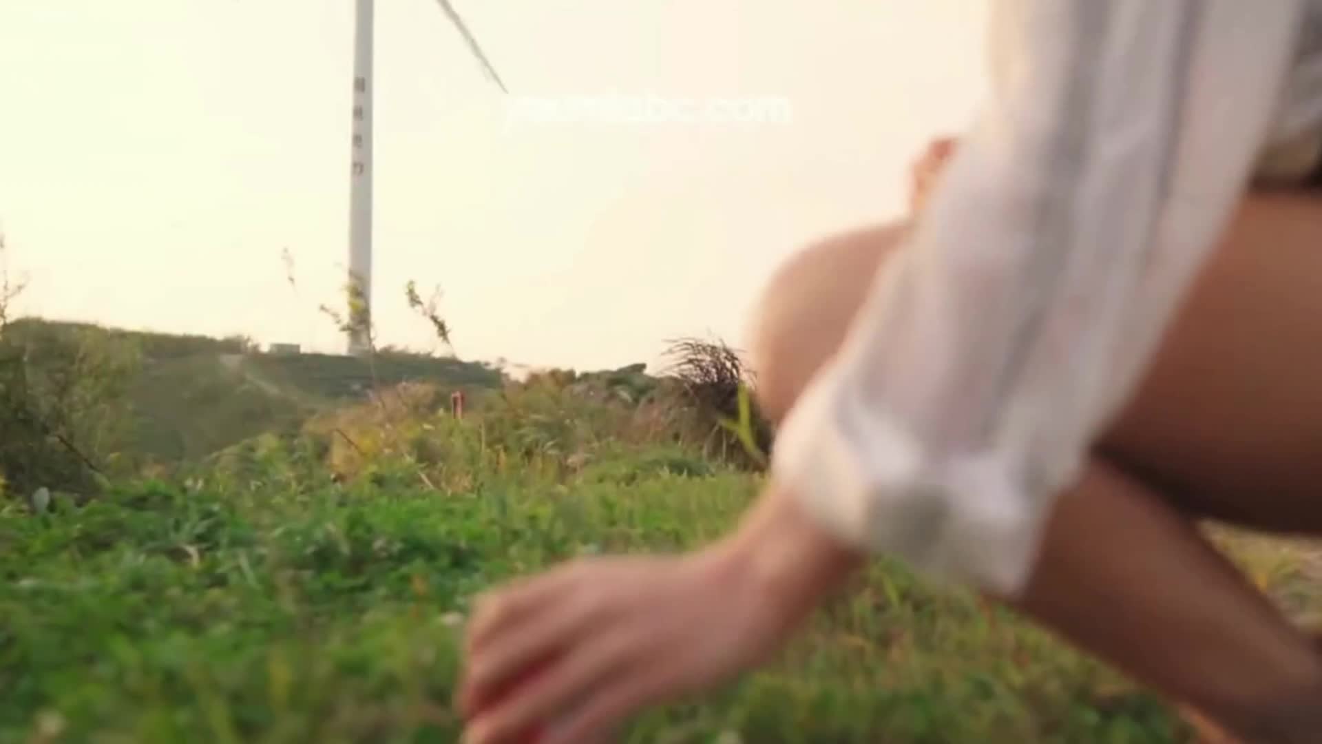 图片[4]-YouMi尤蜜_视频_2019.11.08_NO.467_野性释放_何嘉颖_1V_143MB - aifuli.cc-aifuli.cc