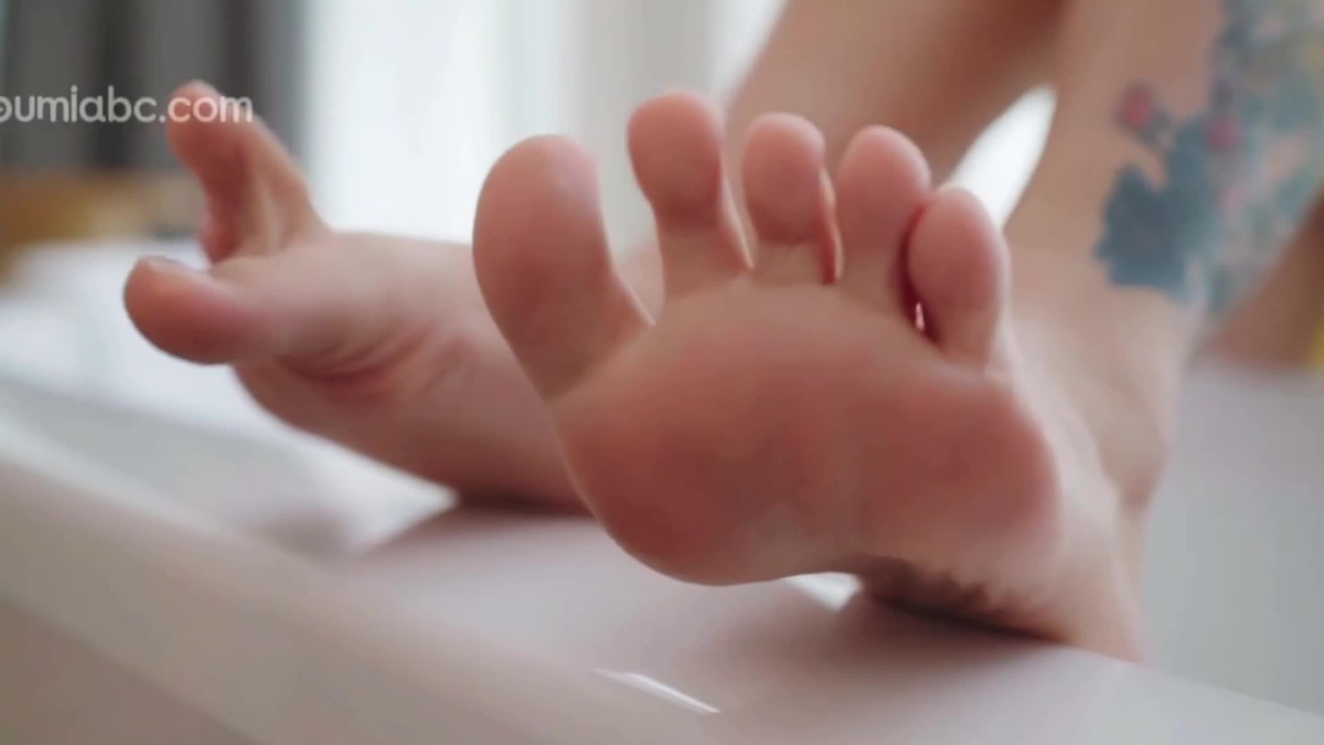 图片[4]-YouMi尤蜜_视频_2019.11.18_NO.476_卡哇伊少女_柚柚酱_1V_129MB - aifuli.cc-aifuli.cc