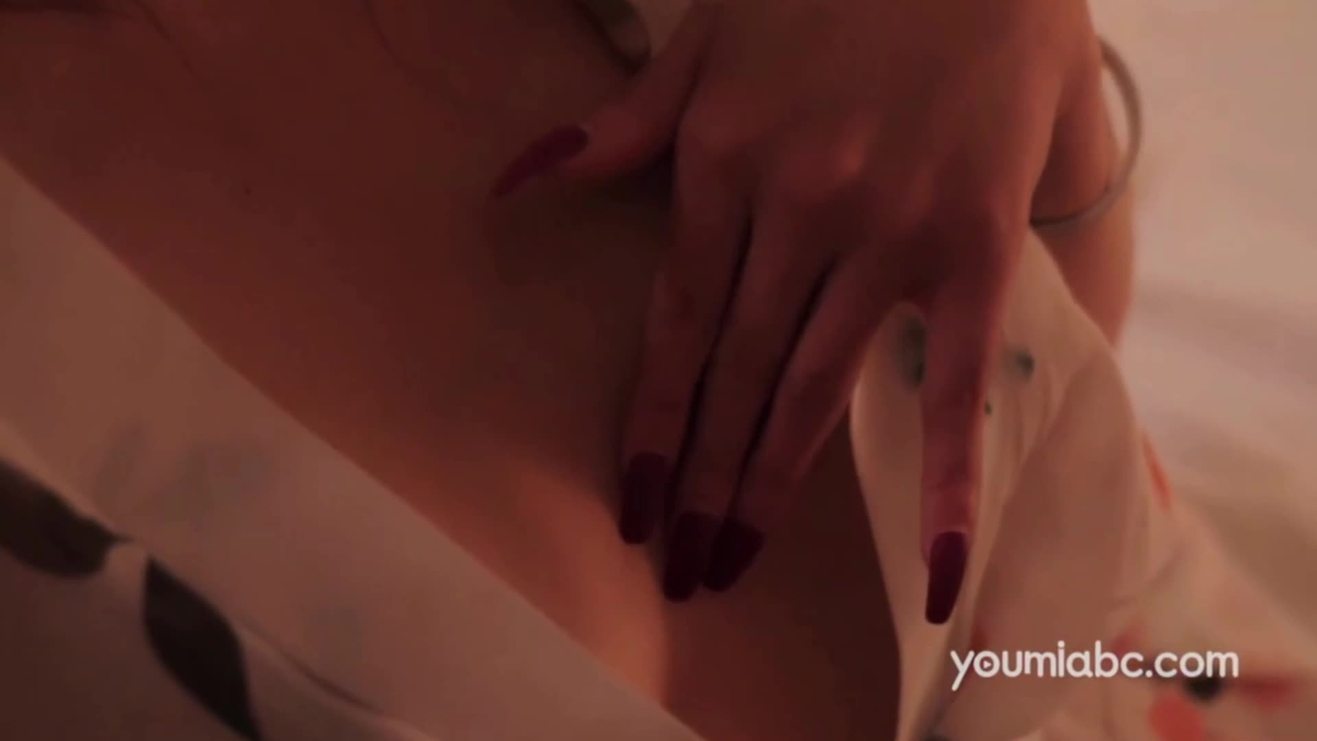 图片[3]-YouMi尤蜜_视频_2019.11.27_NO.493_妖娆黑蜘蛛_李承美_1V_144MB - aifuli.cc-aifuli.cc