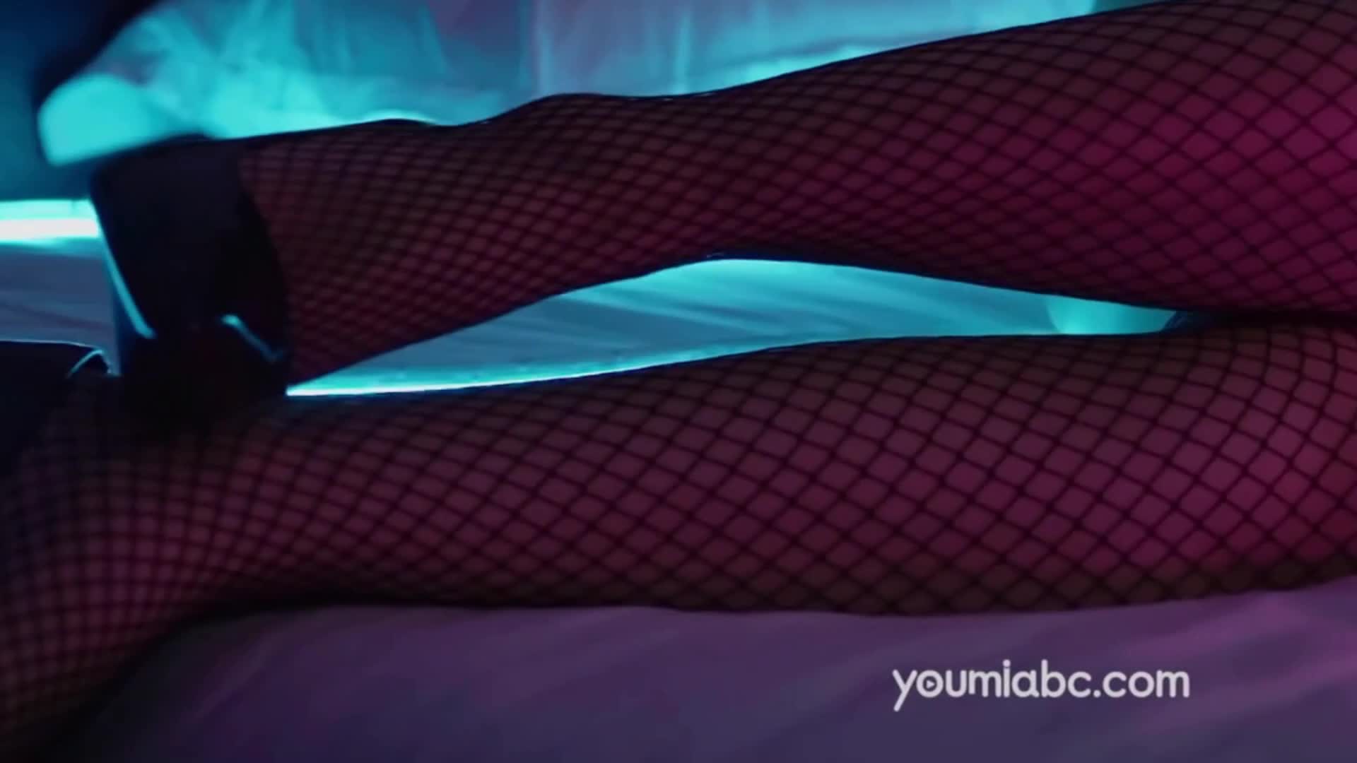 图片[3]-YouMi尤蜜_视频_2019.12.11_NO.509_夜色妖姬_溪溪_1V_144MB - aifuli.cc-aifuli.cc