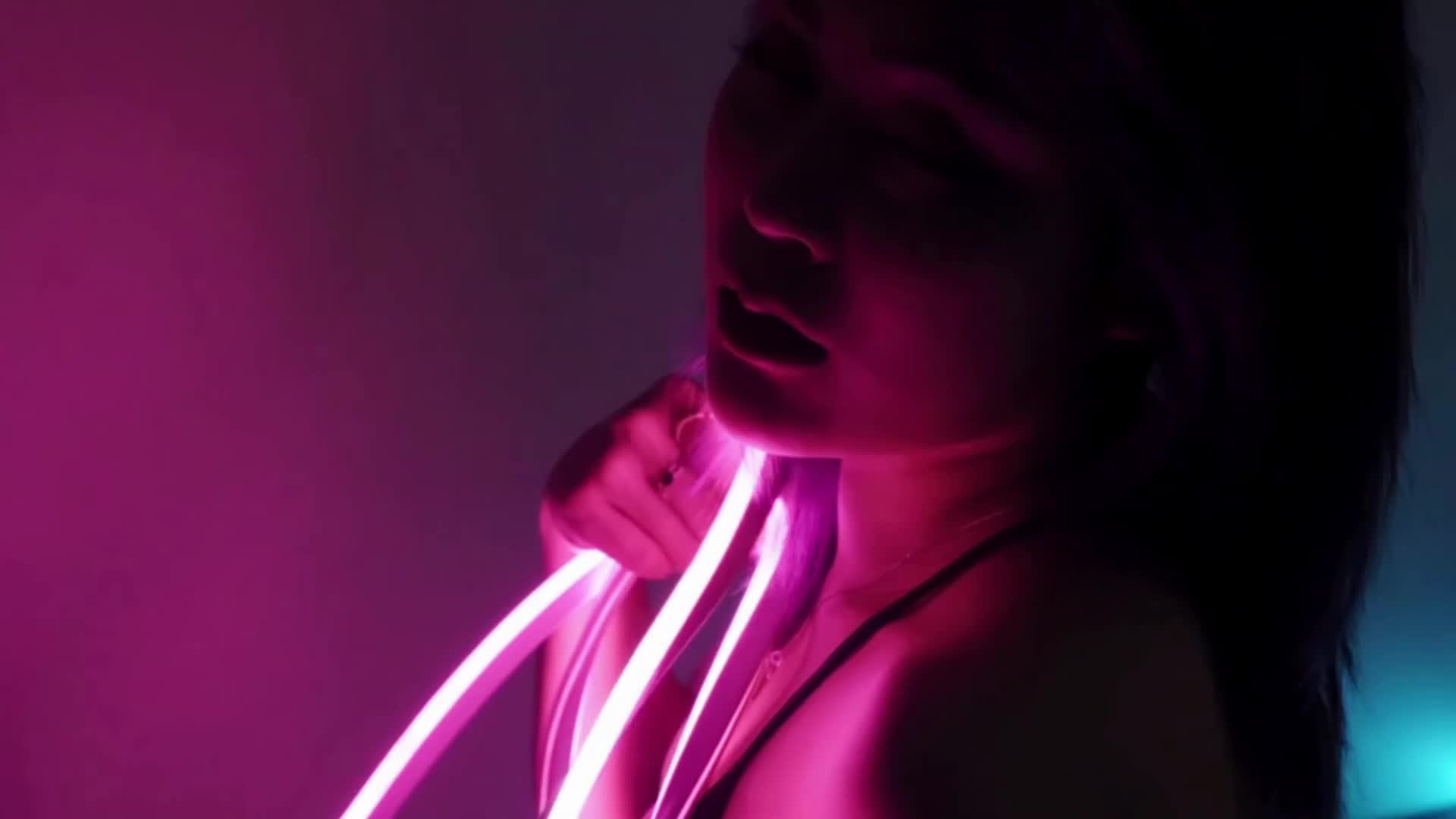 图片[2]-YouMi尤蜜_视频_2020.02.19_NO.557_妩媚女郎の夜色迷情_孙Amber_1V_130MB - aifuli.cc-aifuli.cc