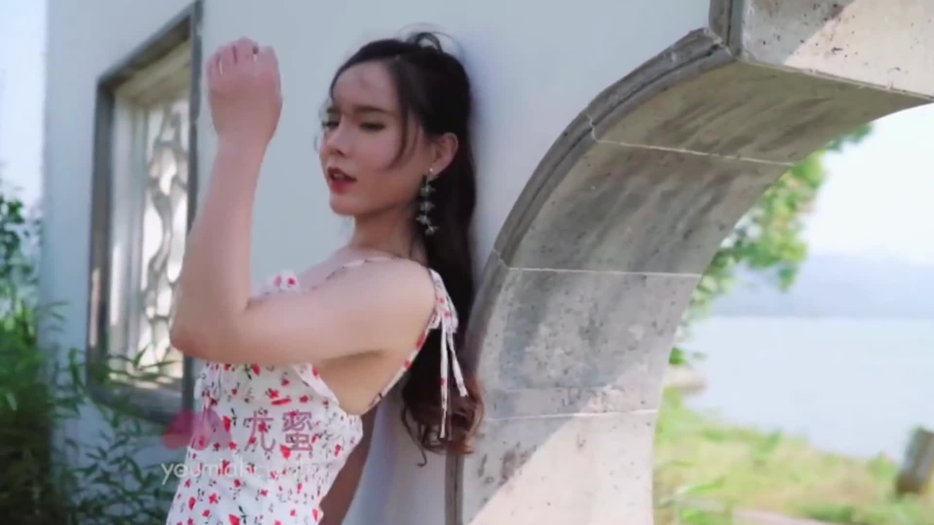 图片[3]-YouMi尤蜜_视频_2020.04.09_NO.593_春风十里柔情欢_艾小青_1V_151MB - aifuli.cc-aifuli.cc