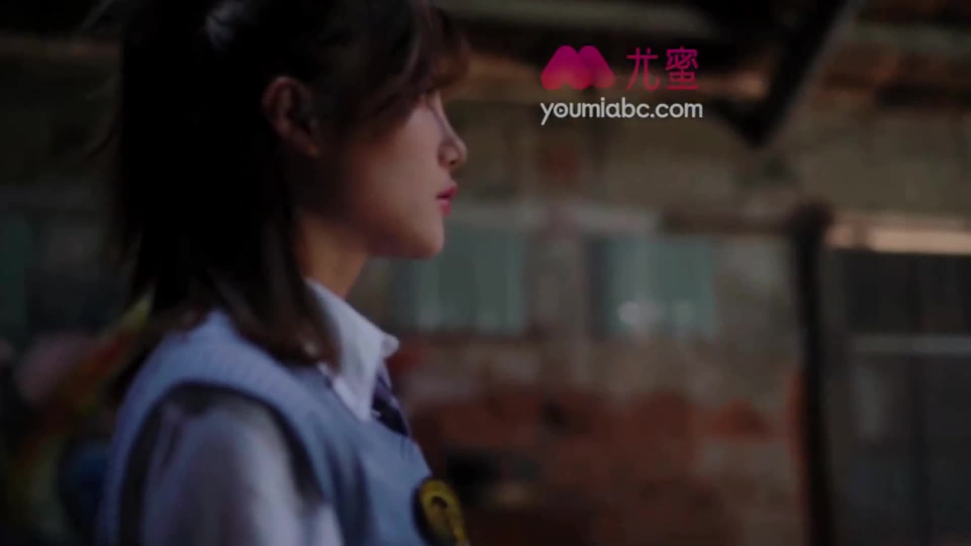 YouMi尤蜜_视频_2020.04.20_NO.602_桀骜不驯の持枪少女_尤蜜合辑_1V_128MB - aifuli.cc-aifuli.cc