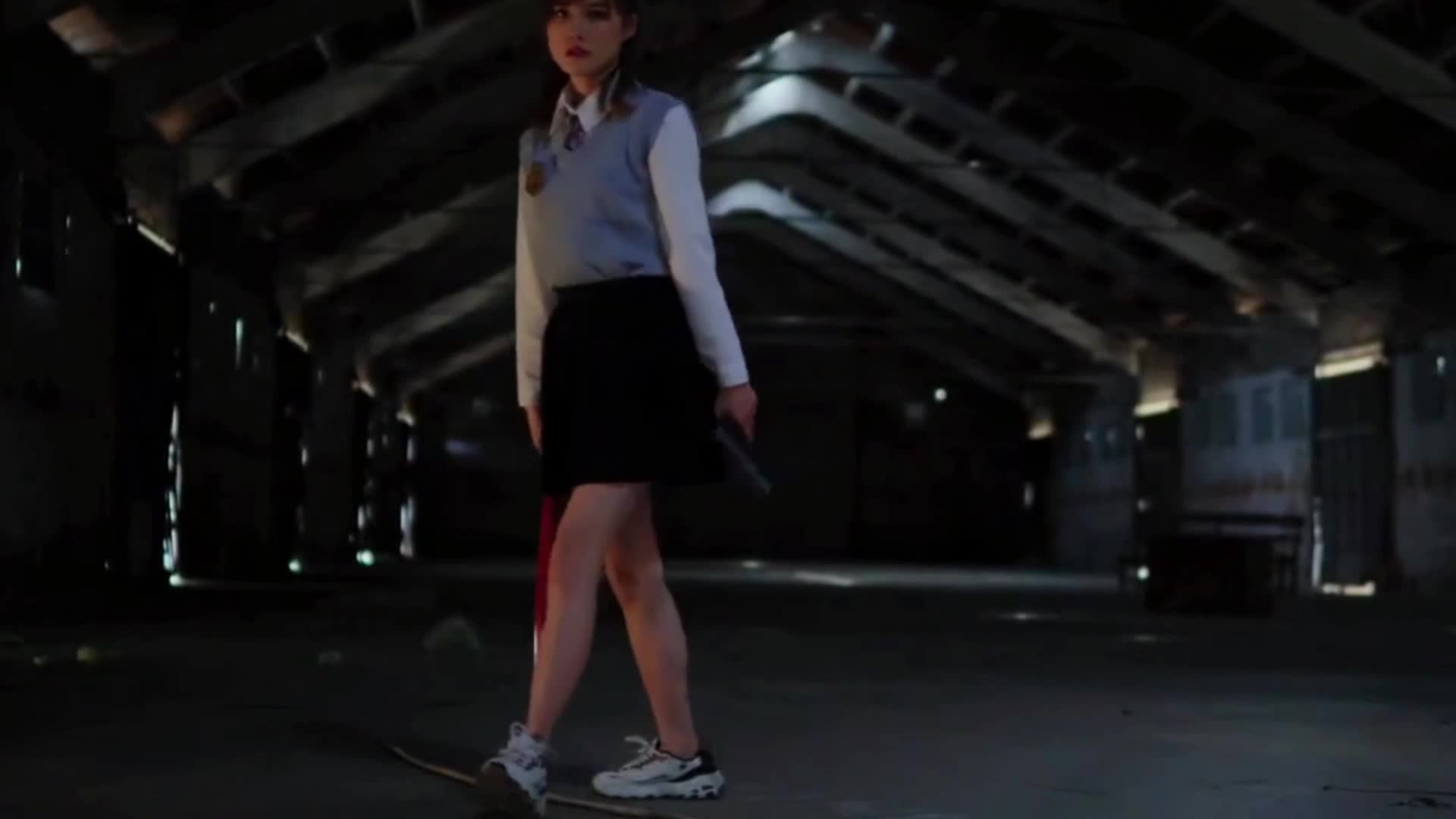 图片[2]-YouMi尤蜜_视频_2020.04.20_NO.602_桀骜不驯の持枪少女_尤蜜合辑_1V_128MB - aifuli.cc-aifuli.cc