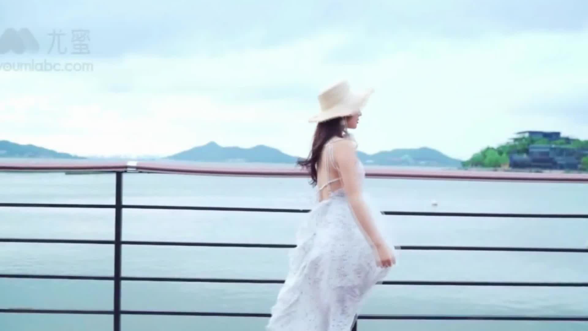 YouMi尤蜜_视频_2020.06.28_NO.665_浅夏韶光_筱慧_1V_148MB - aifuli.cc-aifuli.cc