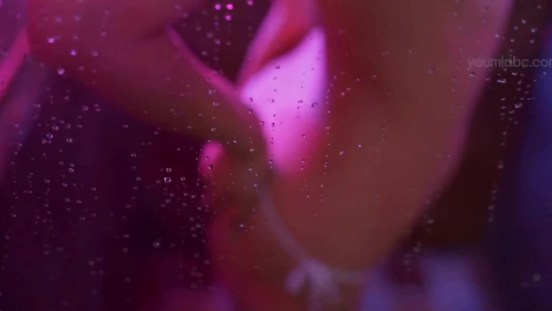 图片[5]-YouMi尤蜜_视频_2020.07.30_NO.703_激情与放纵_安璐璐_1V_118MB - aifuli.cc-aifuli.cc