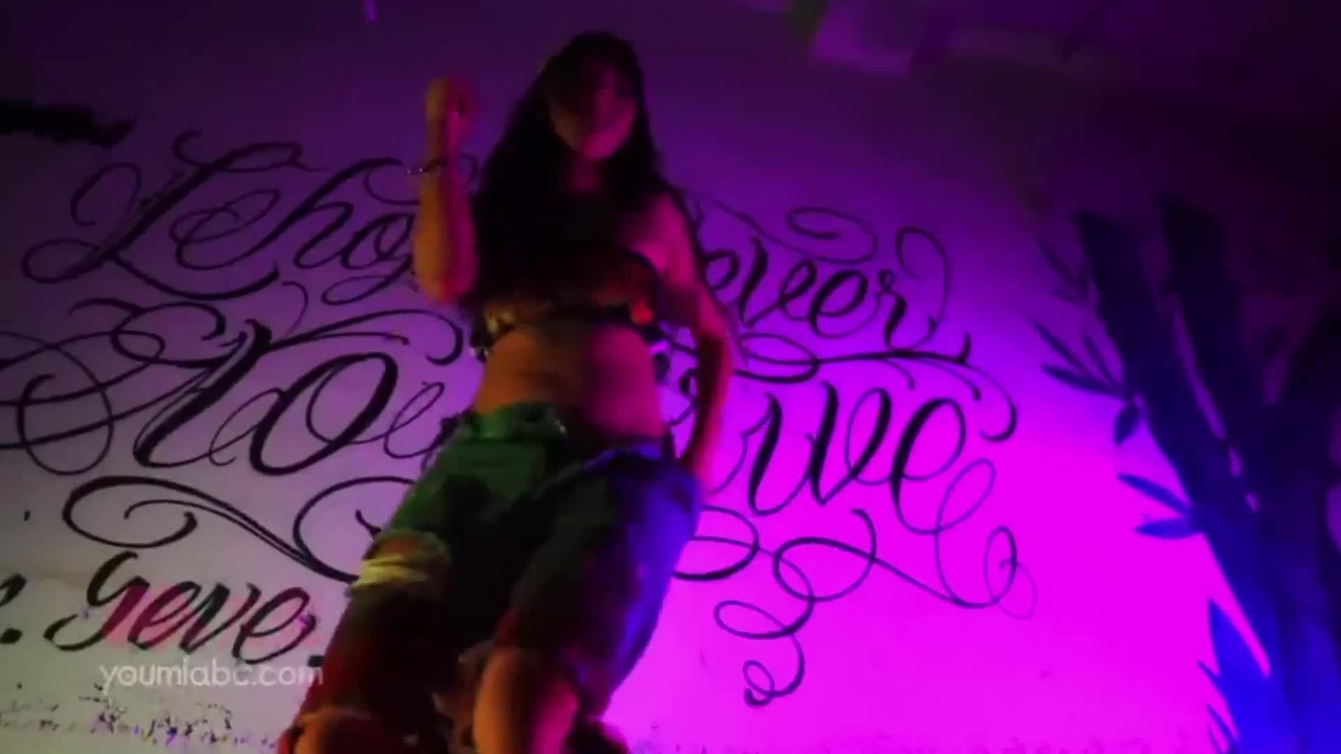 图片[4]-YouMi尤蜜_视频_2020.09.11_NO.734_嘻哈酷女孩_大娆_1V_100MB - aifuli.cc-aifuli.cc