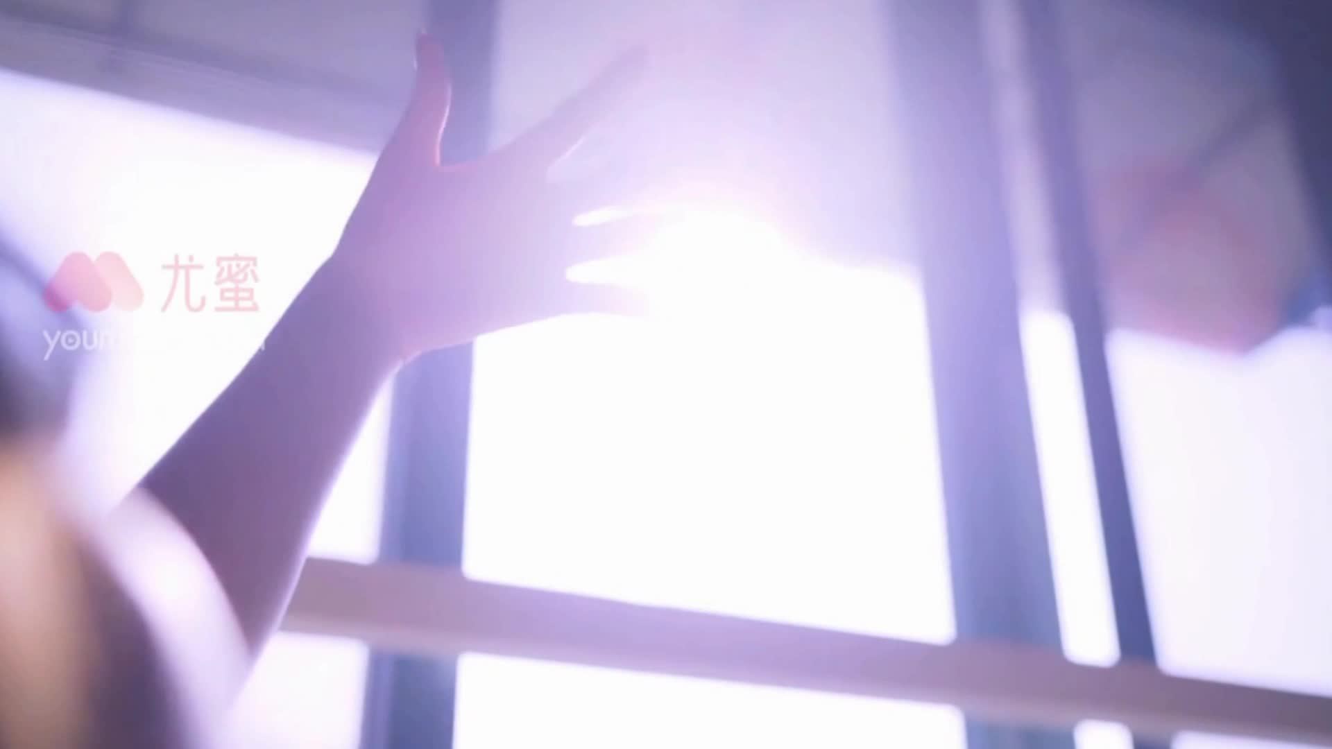 YouMi尤蜜_视频_2020.09.11_NO.735_与光的邂逅_费若拉_1V_136MB - aifuli.cc-aifuli.cc