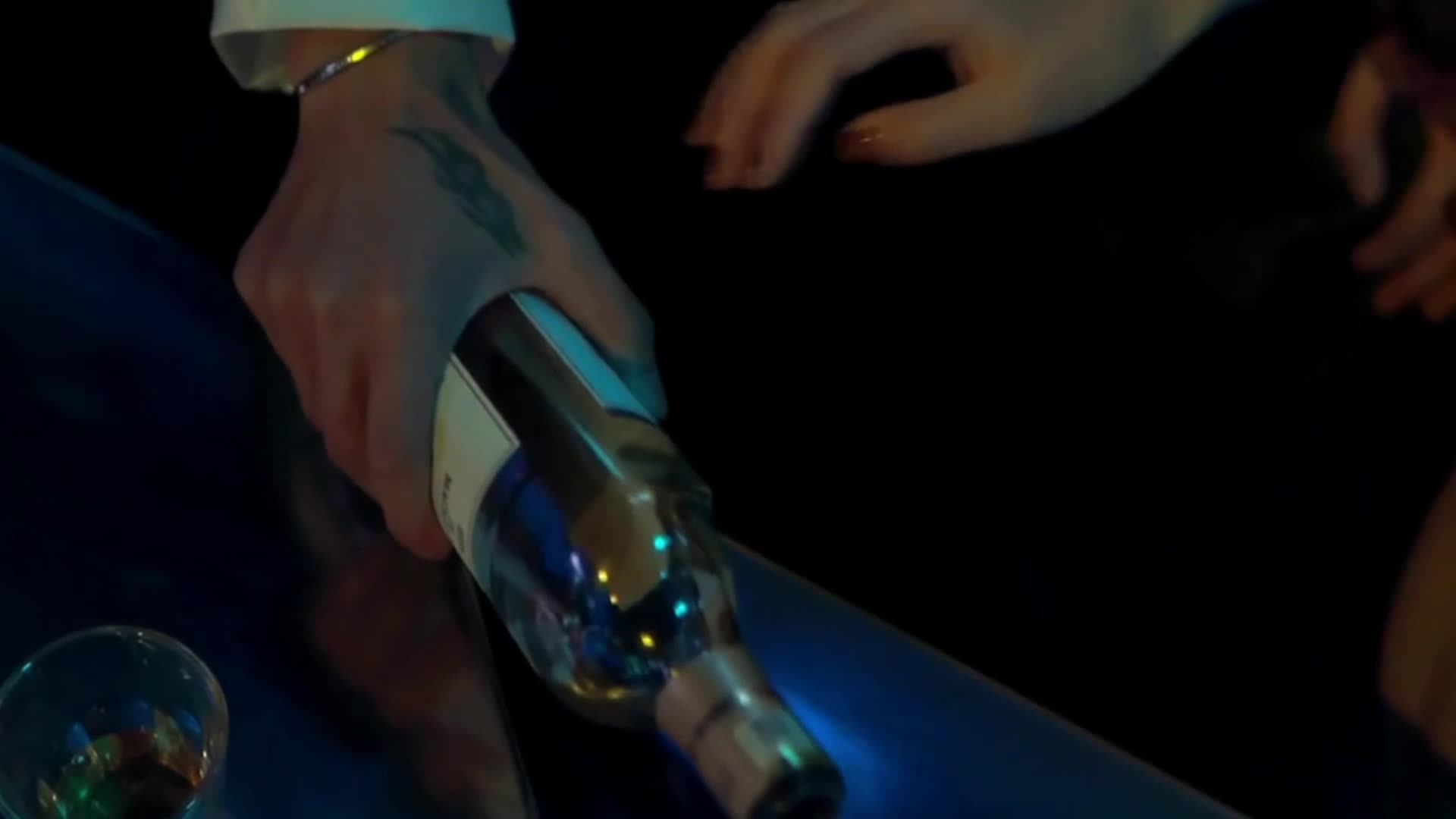 YouMi尤蜜_视频_2020.10.28_NO.749_万圣迷情_田冰冰_1V_300MB - aifuli.cc-aifuli.cc