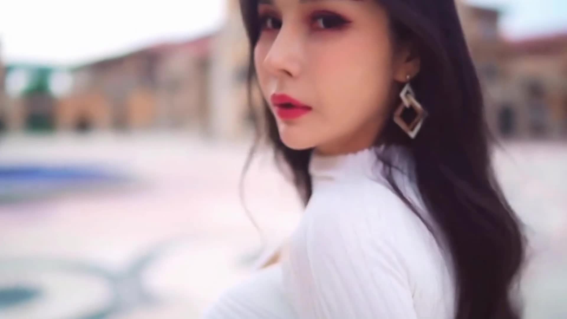 图片[2]-YouMi尤蜜_视频_2020.11.25_NO.753_曲线の悸动_田冰冰_1V_121MB - aifuli.cc-aifuli.cc