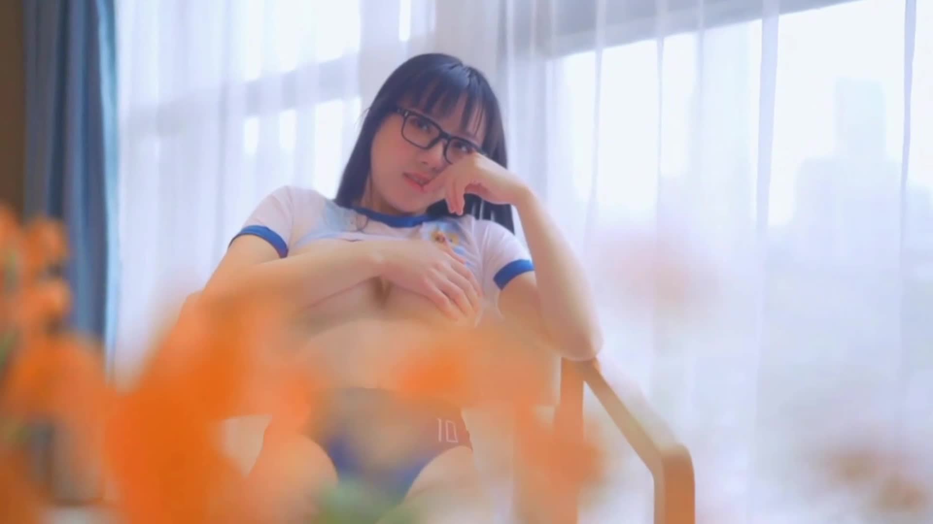 图片[4]-YouMi尤蜜_视频_2020.12.25_NO.789_女大学生的午后时光_白亦Ada_1V_141MB - aifuli.cc-aifuli.cc