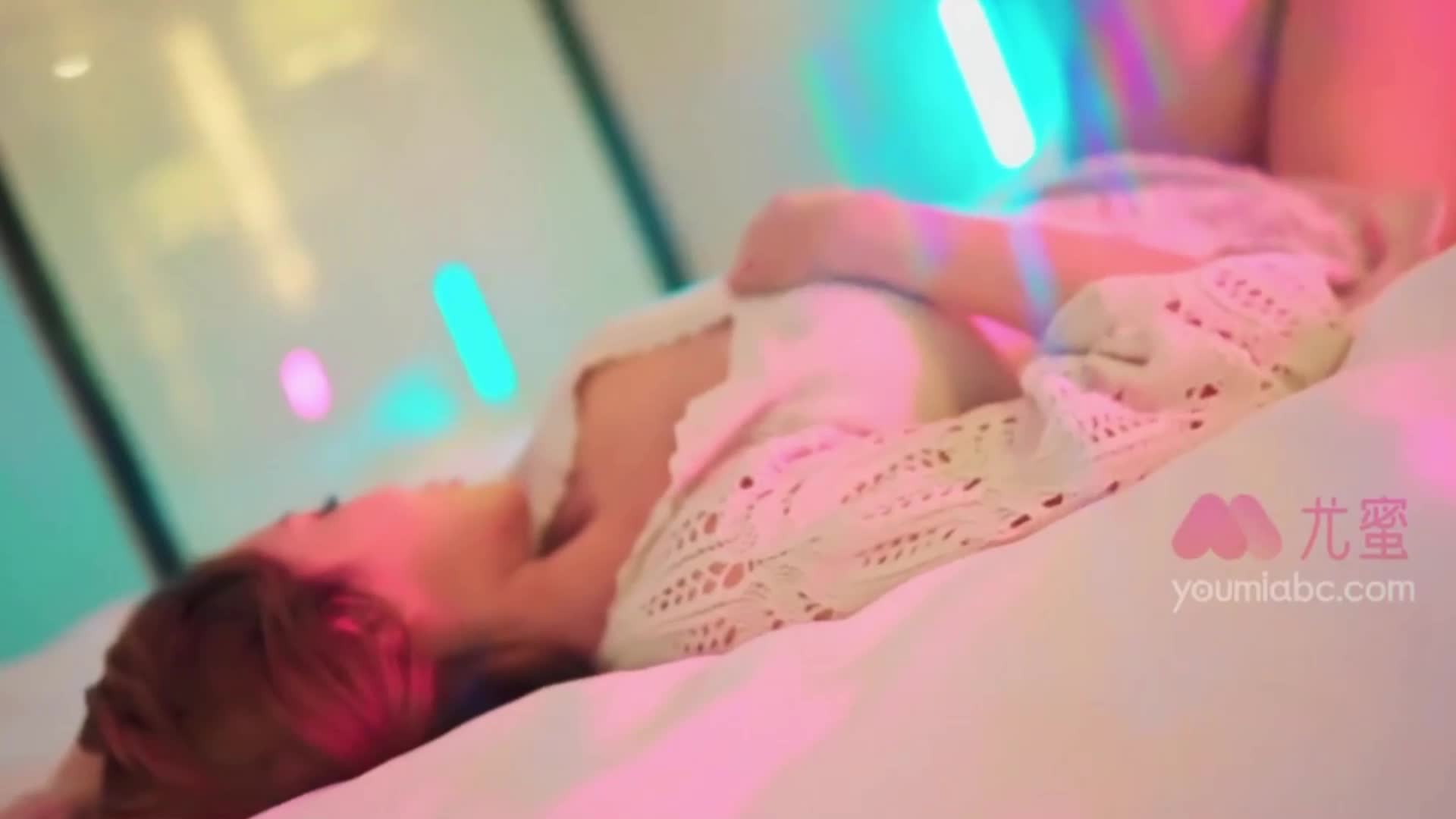 图片[2]-YouMi尤蜜_视频_2021.01.11_NO.802_靓妹有约_梦娜_1V_140MB - aifuli.cc-aifuli.cc