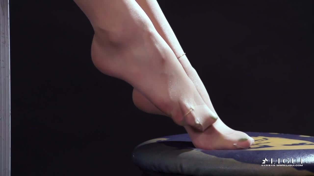 图片[5]-Ligui丽柜_HD484_性感赛道女郎_安娜_1V_596M - aifuli.cc-aifuli.cc