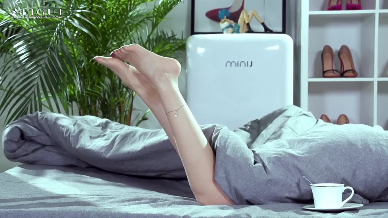 Ligui丽柜_HD视频_2019.12.05_欲趾家妻_凉儿_1V_475MB-aifuli.cc