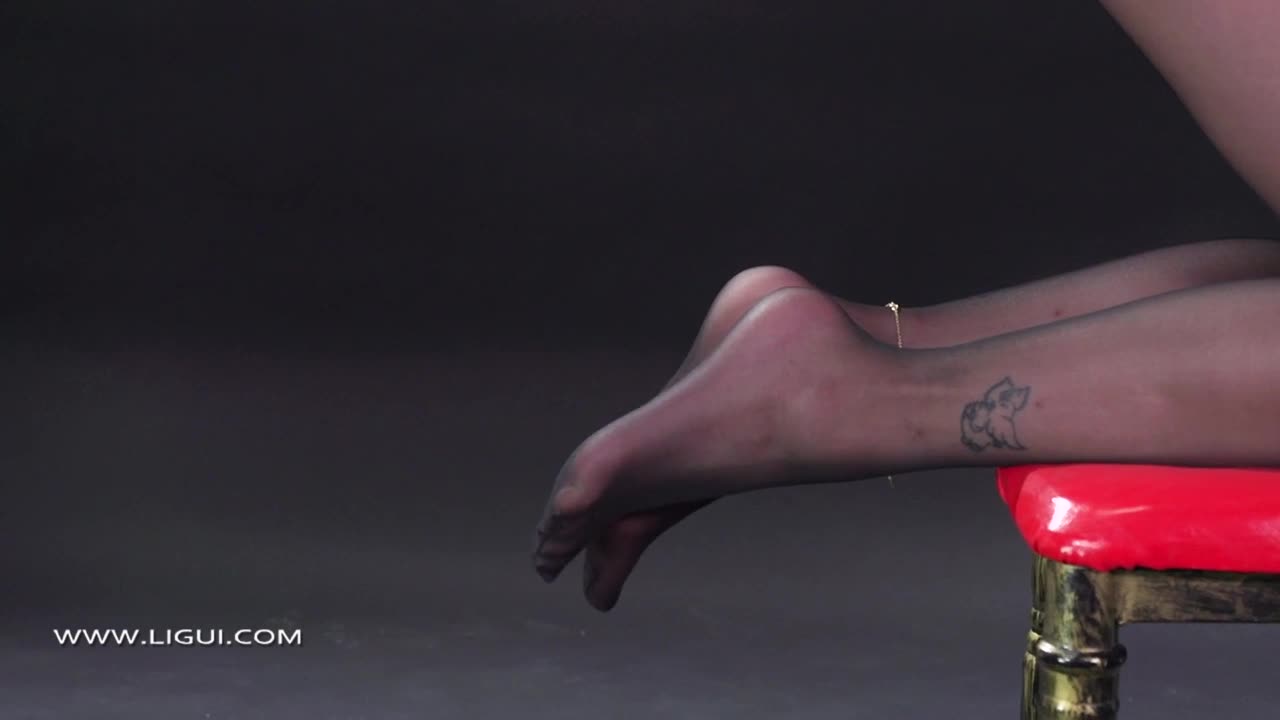 图片[4]-Ligui丽柜_HD视频_2020.11.28_惩戒秘书_多多_1V_637MB - aifuli.cc-aifuli.cc