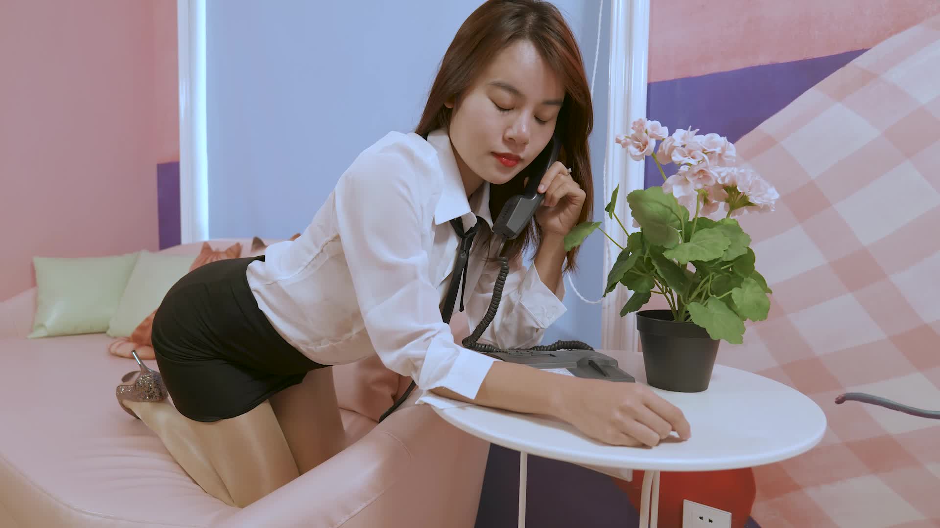 图片[2]-Ligui丽柜_HD视频_2020.12.10_做办公室文员的一天_琪琪_1V_405MB - aifuli.cc-aifuli.cc