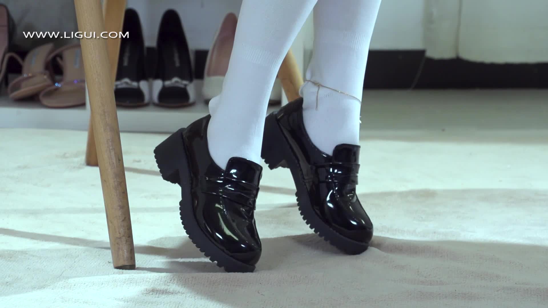 Ligui丽柜_HD视频_2020.12.22_玉脂甜甜_潘潘_1V_210MB - aifuli.cc-aifuli.cc