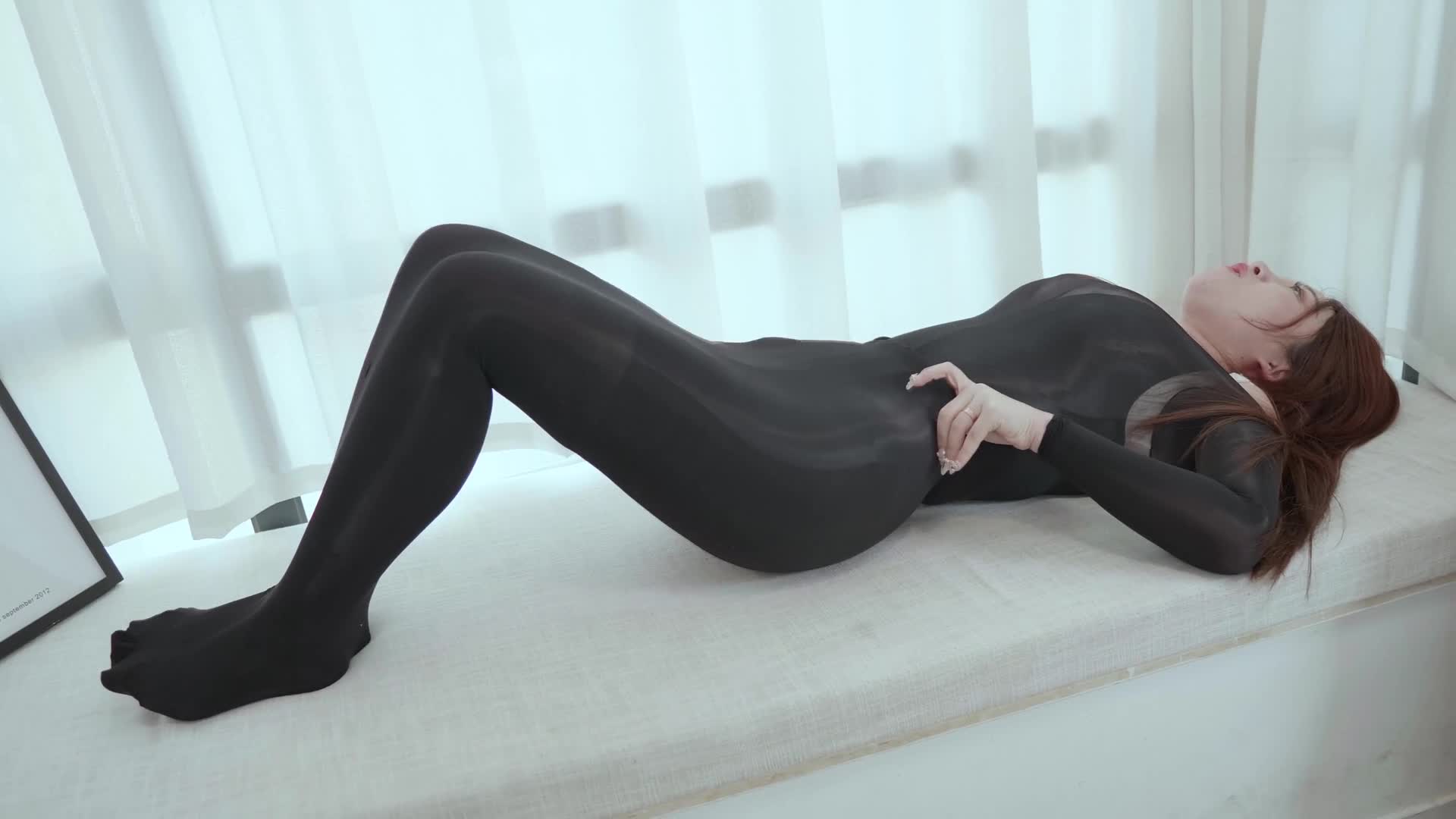 Ligui丽柜_HD视频_2021.02.16_巨型黑丝_静瑶_1V_313MB - aifuli.cc-aifuli.cc