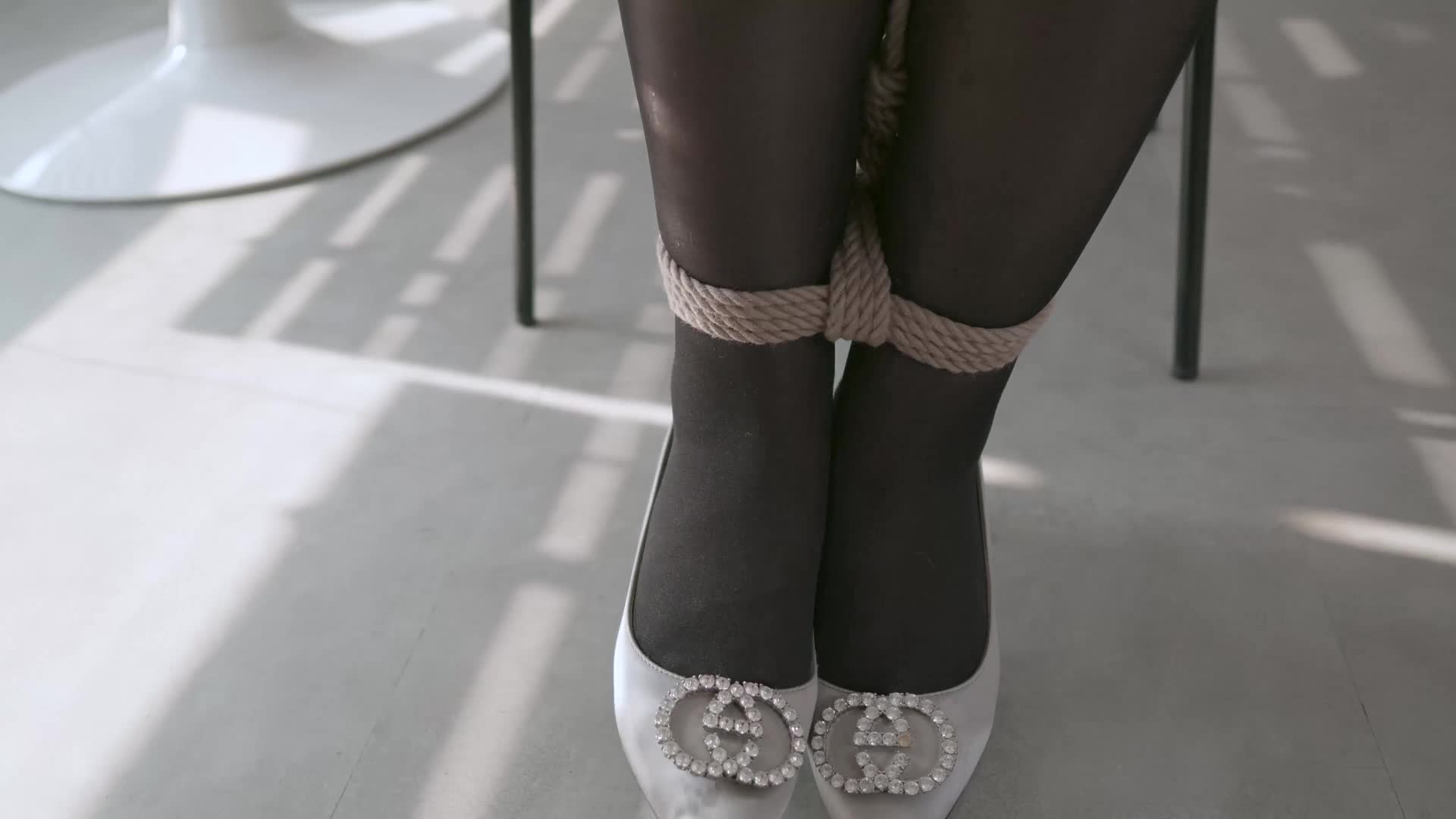 图片[5]-Ligui丽柜_HD视频_2021.03.01_阳光下的绳缚_静瑶_1V_357MB - aifuli.cc-aifuli.cc