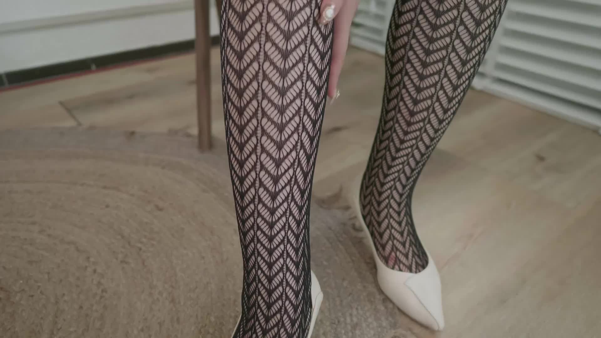 Ligui丽柜_HD视频_2021.04.04_镂空_静瑶_1V_318MB-aifuli.cc