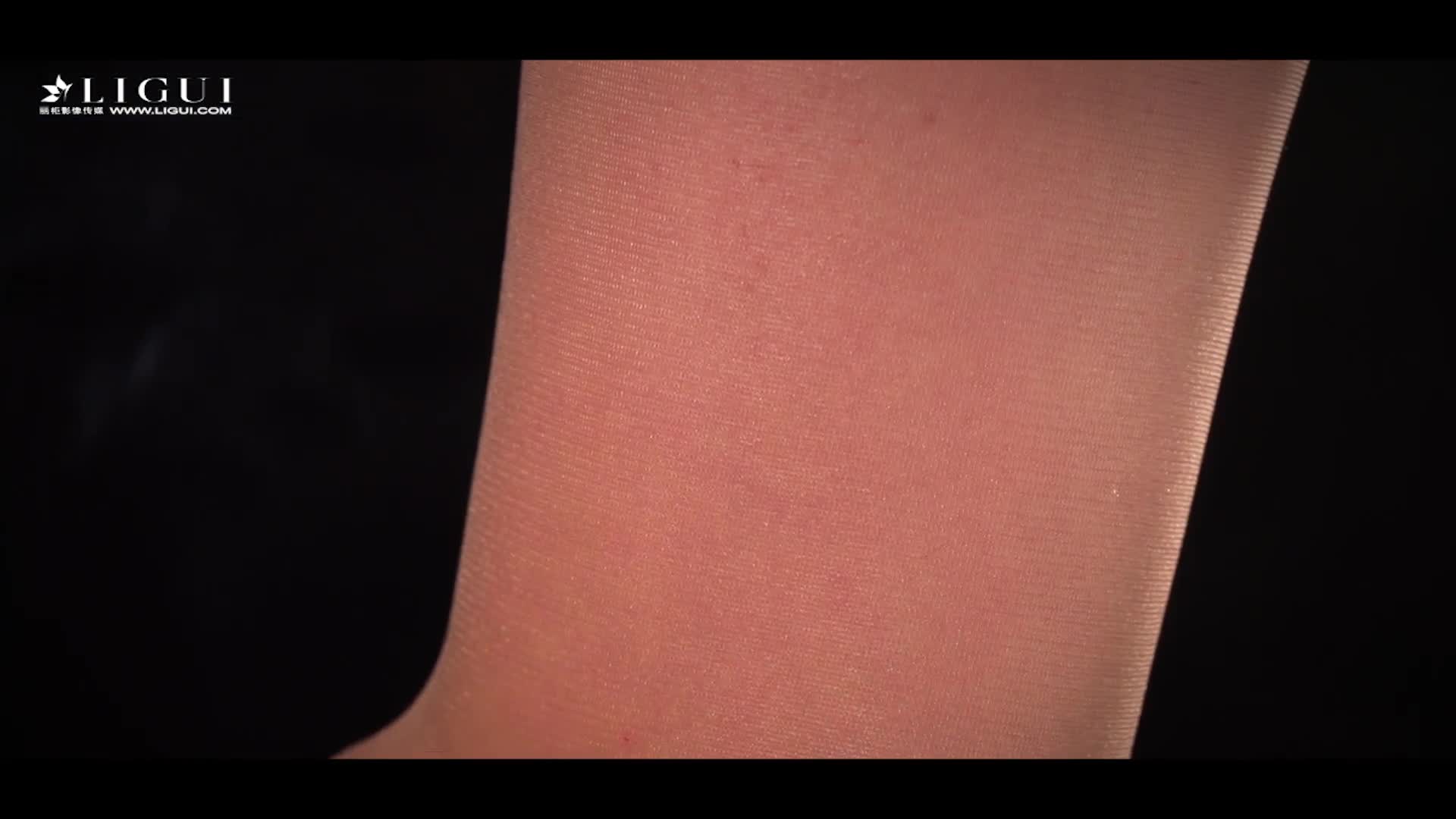 图片[5]-Ligui丽柜_高清视频_2017.11.28_白领的红色高跟鞋_刘镗_1V_178M - aifuli.cc-aifuli.cc