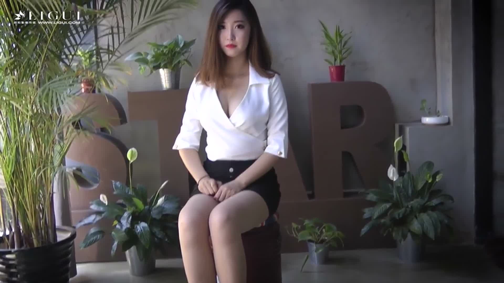 图片[2]-Ligui丽柜_高清视频_2018.06.14_冰桶挑战_筱筱_筱筱_1V_172M - aifuli.cc-aifuli.cc