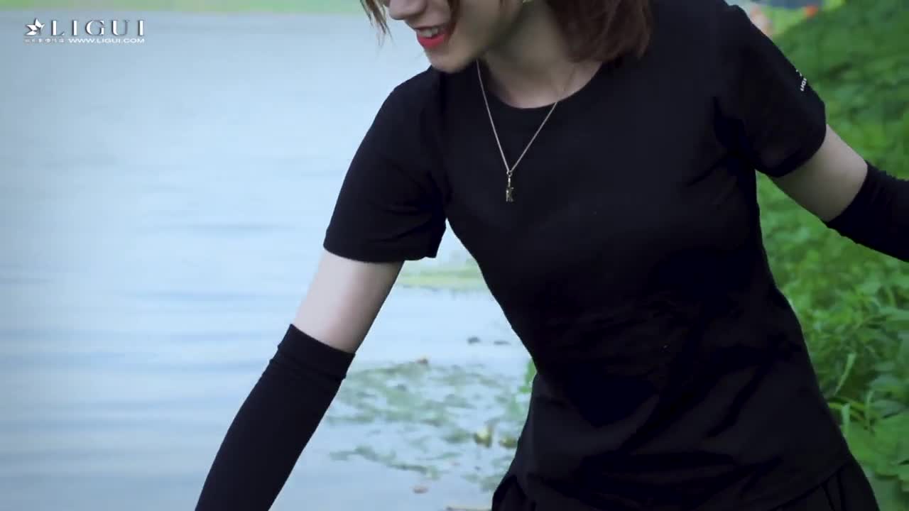 Ligui丽柜_高清视频_2019.06.27_青山绿水之环保天使_安娜_1V_180MB - aifuli.cc-aifuli.cc