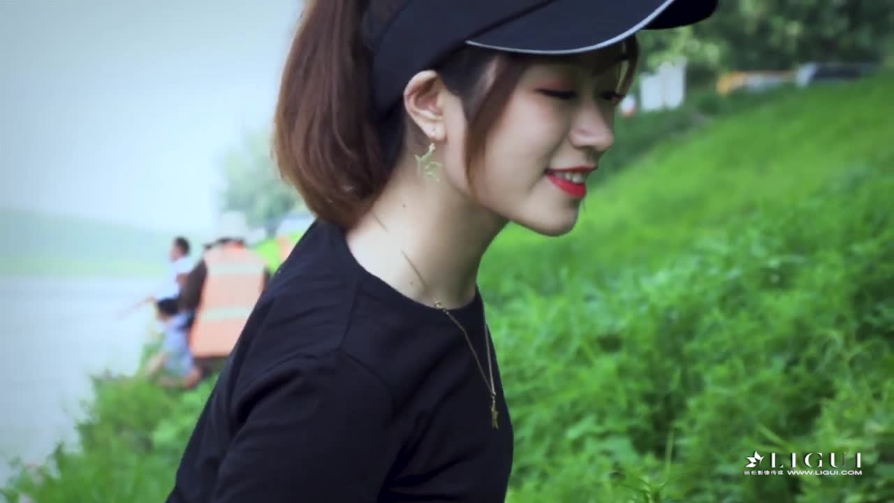 图片[2]-Ligui丽柜_高清视频_2019.06.27_青山绿水之环保天使_安娜_1V_180MB - aifuli.cc-aifuli.cc