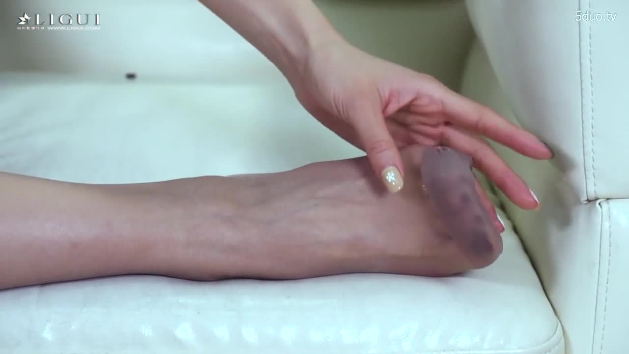 图片[3]-Ligui丽柜_高清视频_2019.11.14_糕丝女仆_凉儿_1V_83M - aifuli.cc-aifuli.cc