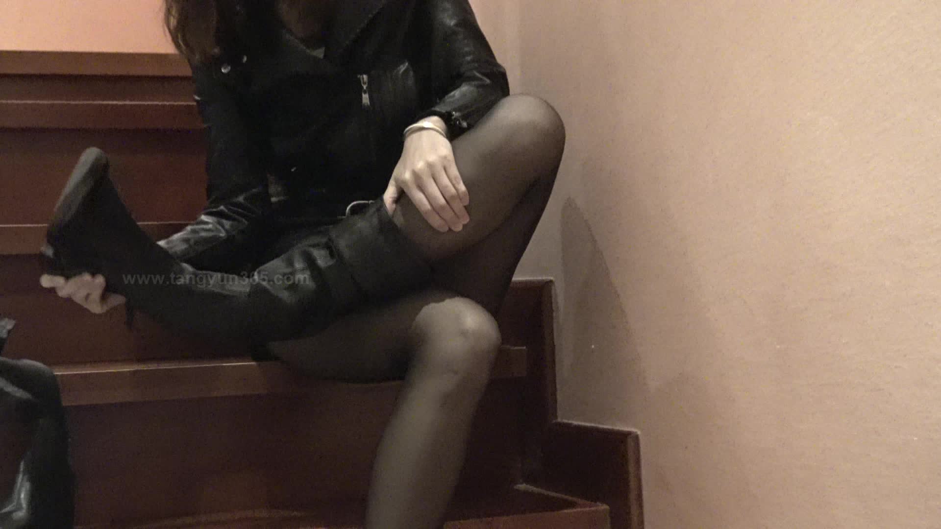 图片[2]-唐韵视频_VX0016_小宣皮衣黑丝靴_1V_131M - aifuli.cc-aifuli.cc