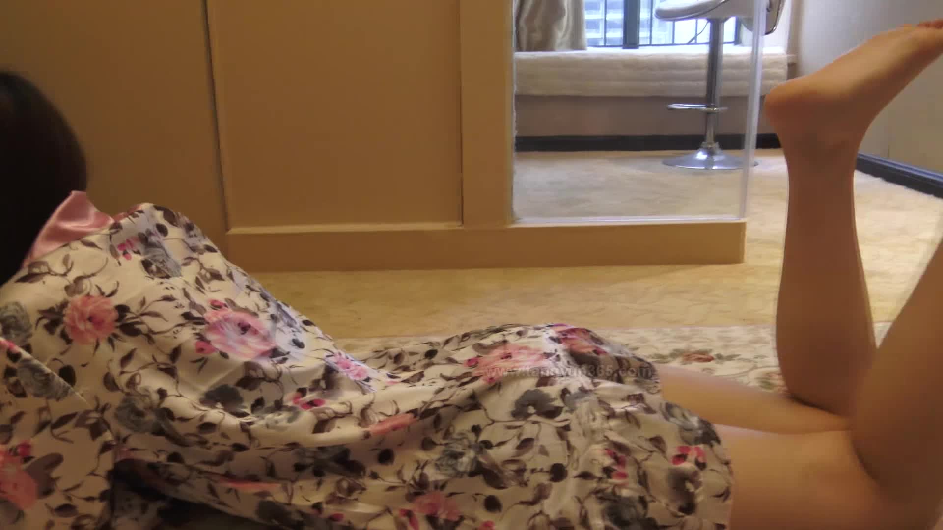 图片[2]-唐韵视频_VX0036_柚儿人字拖丝足_1V_402M - aifuli.cc-aifuli.cc